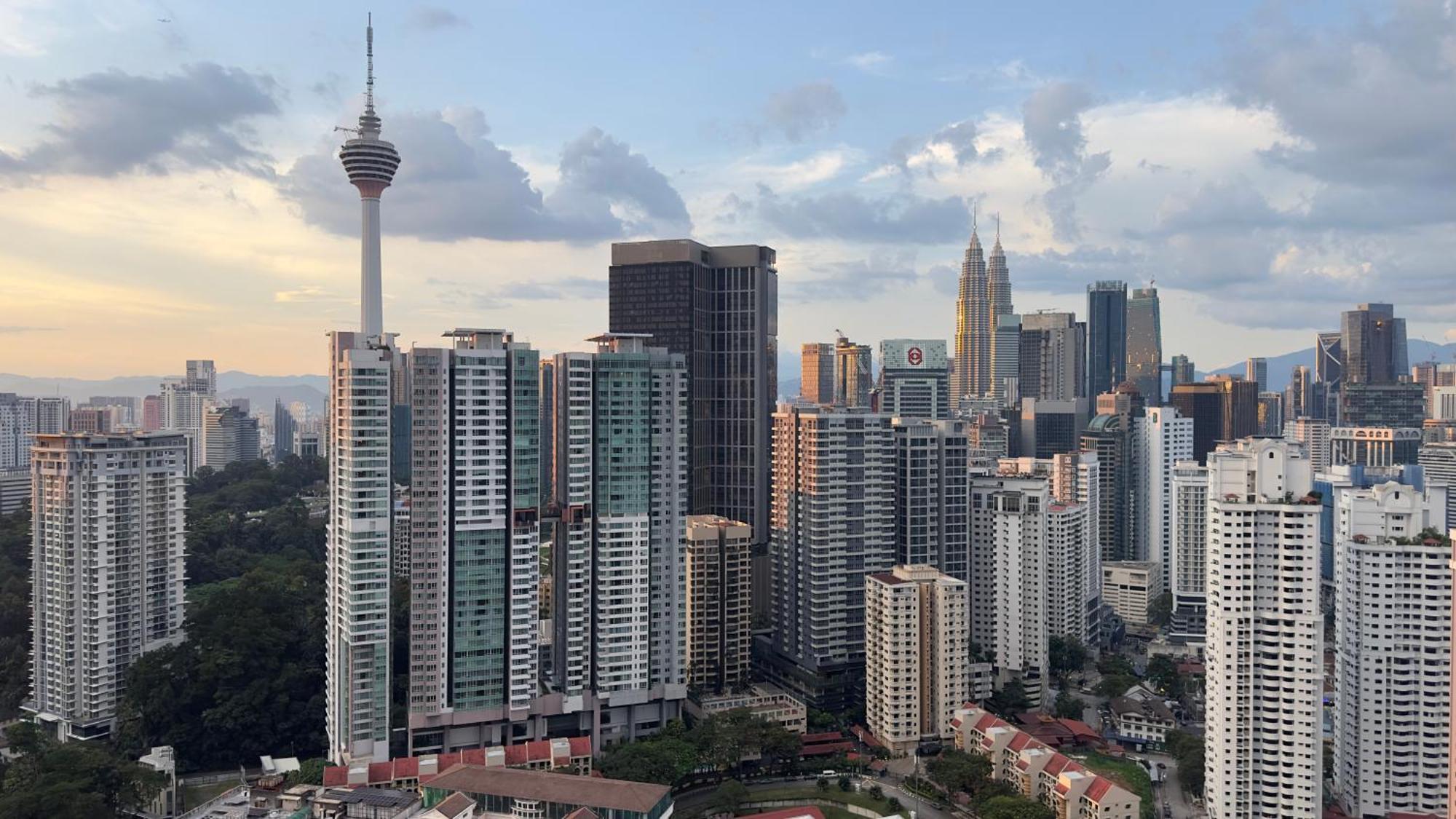 Skyline View In Bukit Bintang The Robertson 42F Apartment Kuala Lumpur Luaran gambar